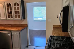 2316 NE Sunset Ln, Bremerton, WA 98310 - Photo 10