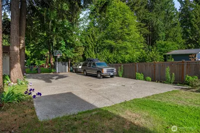 9927 63rd Avenue Ct E, Puyallup, WA 98373 - Photo 24