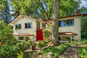 200 154th Pl SE, Bellevue, WA 98007 - Photo 1