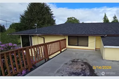 6703 S 120th Street, Seattle, WA 98178 - Photo 2