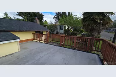 6703 S 120th Street, Seattle, WA 98178 - Photo 4
