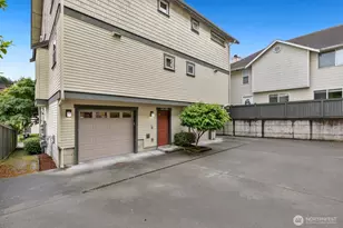 4840 40th Ave SW, Seattle, WA 98116 - Photo 1