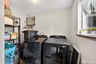 4216 W Tapps Dr E, Lake Tapps, WA 98391 - Photo 24