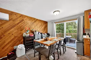 4216 W Tapps Dr E, Lake Tapps, WA 98391 - Photo 8