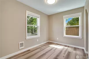 7611 27th St W, Tacoma, WA 98466 - Photo 16