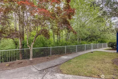 10825 SE 200th Street #E202, Kent, WA 98031 - Photo 18