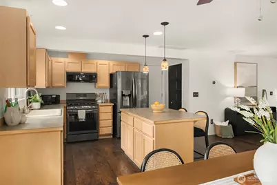 18430 134th Place NE, Woodinville, WA 98072 - Photo 10