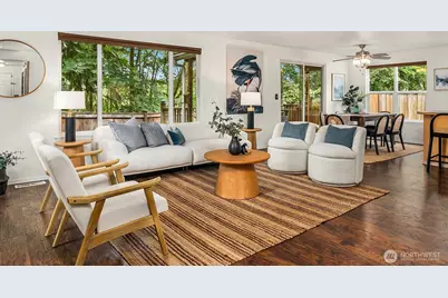 18430 134th Place NE, Woodinville, WA 98072 - Photo 4