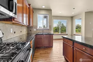 16458 Canal Ct SE, Yelm, WA 98597 - Photo 10