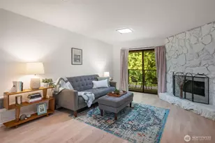 8017 196th St SW, Edmonds, WA 98026 - Photo 4