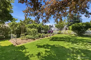 214 15th St, Lynden, WA 98264 - Photo 32