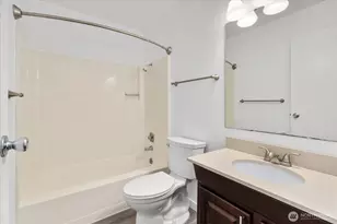 12517 NE 23rd Pl, Bellevue, WA 98005 - Photo 28