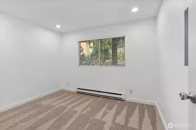 12517 NE 23rd Place #A3, Bellevue, WA 98005 - Photo 24
