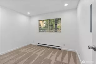 12517 NE 23rd Pl, Bellevue, WA 98005 - Photo 24