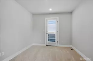 6302 SW 206th Pl, Lynnwood, WA 98036 - Photo 22