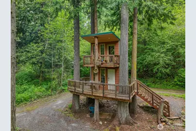 14121 Beaver Drive SE, Rainier, WA 98576 - Photo 2