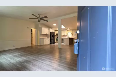 5170 Phillips Road SE, Port Orchard, WA 98366 - Photo 6