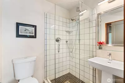 16223 Reitan Road NE, Bainbridge Island, WA 98110 - Photo 26
