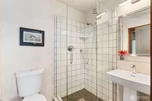 16223 Reitan Rd NE, Bainbridge Island, WA 98110 - Photo 26