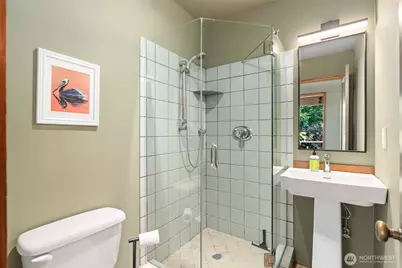 16223 Reitan Road NE, Bainbridge Island, WA 98110 - Photo 20