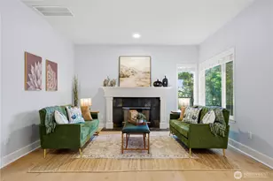 10115 NE 24th St, Bellevue, WA 98004 - Photo 16