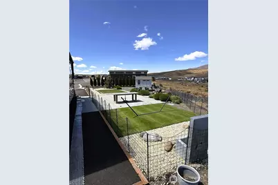 1769 Naches Wenas Rd #12, Selah, WA 98942 - Photo 4