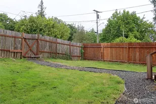 1405 Flower Ave, Port Orchard, WA 98366 - Photo 4