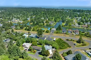 124 N Wynoochee Dr SW, Ocean Shores, WA 98569 - Photo 30