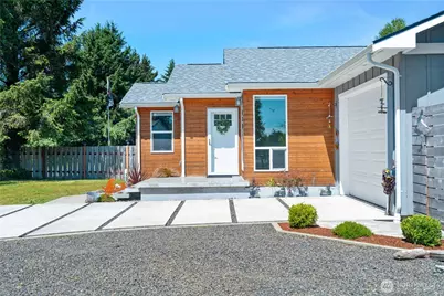124 N Wynoochee Drive SW, Ocean Shores, WA 98569 - Photo 2
