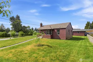 7306 S 115th St, Seattle, WA 98178 - Photo 2