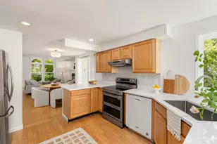 8980 Bay St NE, Bainbridge Island, WA 98110 - Photo 14