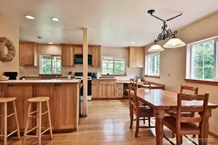 6939 Old Wagon Rd, Clinton, WA 98236 - Photo 4