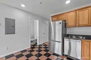 3322 148th Street SW, Lynnwood, WA 98037 - Photo 8