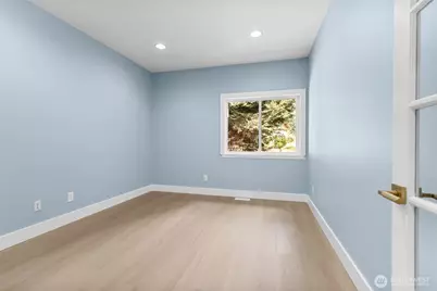 21927 45th Ave SE, Bothell, WA 98021 - Photo 8