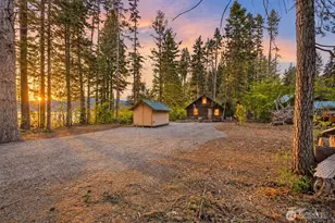 881 Lake Cabins Rd, Ronald, WA 98940 - Photo 2