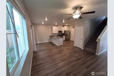 8702 E Gilman Avenue, Arlington, WA 98223 - Photo 6