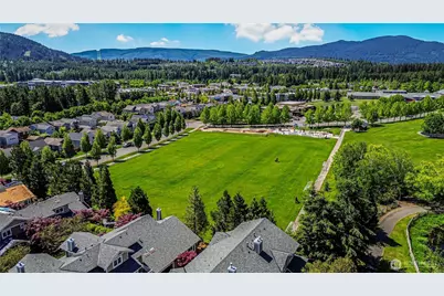 35310 SE Sequoia Place #B, Snoqualmie, WA 98065 - Photo 32