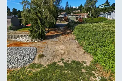 241 Lakeshore Drive, Manson, WA 98831 - Photo 18