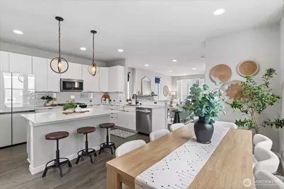 22505 70th Place W, Mountlake Terrace, WA 98043 - Photo 8