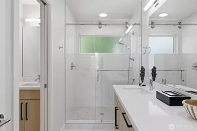 105 F NW 39 Th Street, Seattle, WA 98107 - Photo 16