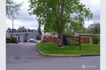 19857 25th Avenue NE #102, Shoreline, WA 98155 - Photo 2