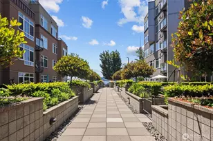 2000 Alaskan Wy, Seattle, WA 98121 - Photo 14
