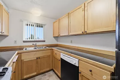 3116 18th Street, Everett, WA 98201 - Photo 6