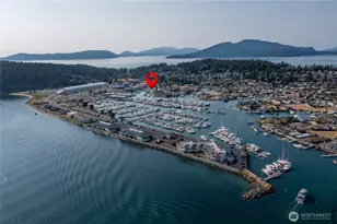 1909 Skyline Way, Anacortes, WA 98221 - Photo 16