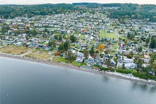 243 Henning Dr, Camano Island, WA 98282 - Photo 6
