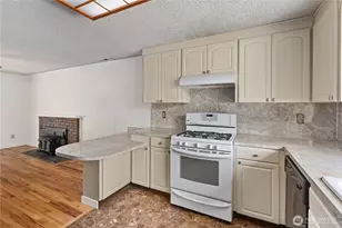 4907 181st Pl SW, Lynnwood, WA 98037 - Photo 12