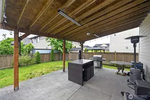 5007 NE 6th St, Renton, WA 98059 - Photo 24