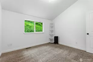 10917 48th St E, Puyallup, WA 98372 - Photo 18