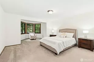 24705 SE Mirrormont Way, Issaquah, WA 98027 - Photo 18