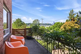 2803 S Walker St., Seattle, WA 98144 - Photo 4